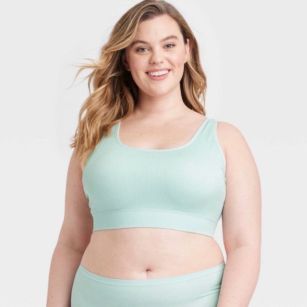 Auden Ribbed Seamless Knit Scoop Neck Bralette - Mint